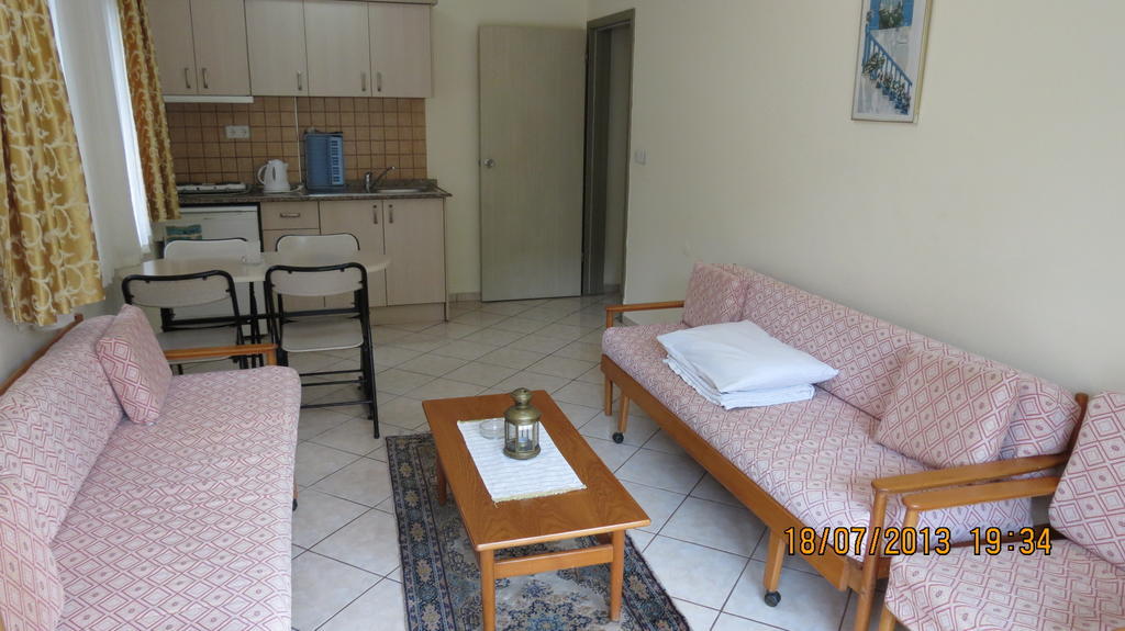 Arya Otel Marmaris Rum bild